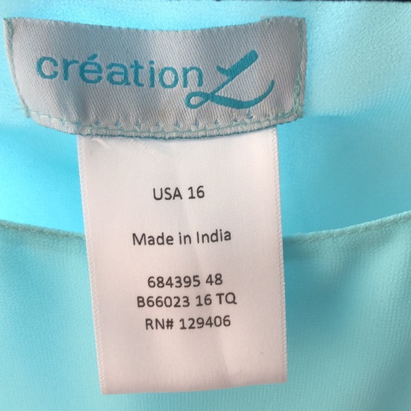 Flowing layered-free flow top w/matching removable tank. Size Large - Picture 7 of 7